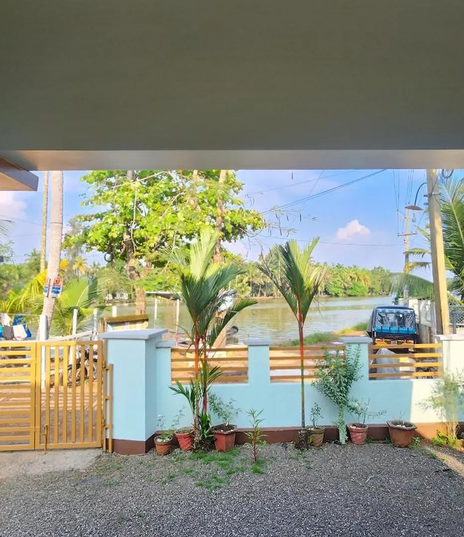 Punerjeni Homes Alappuzha Homestay